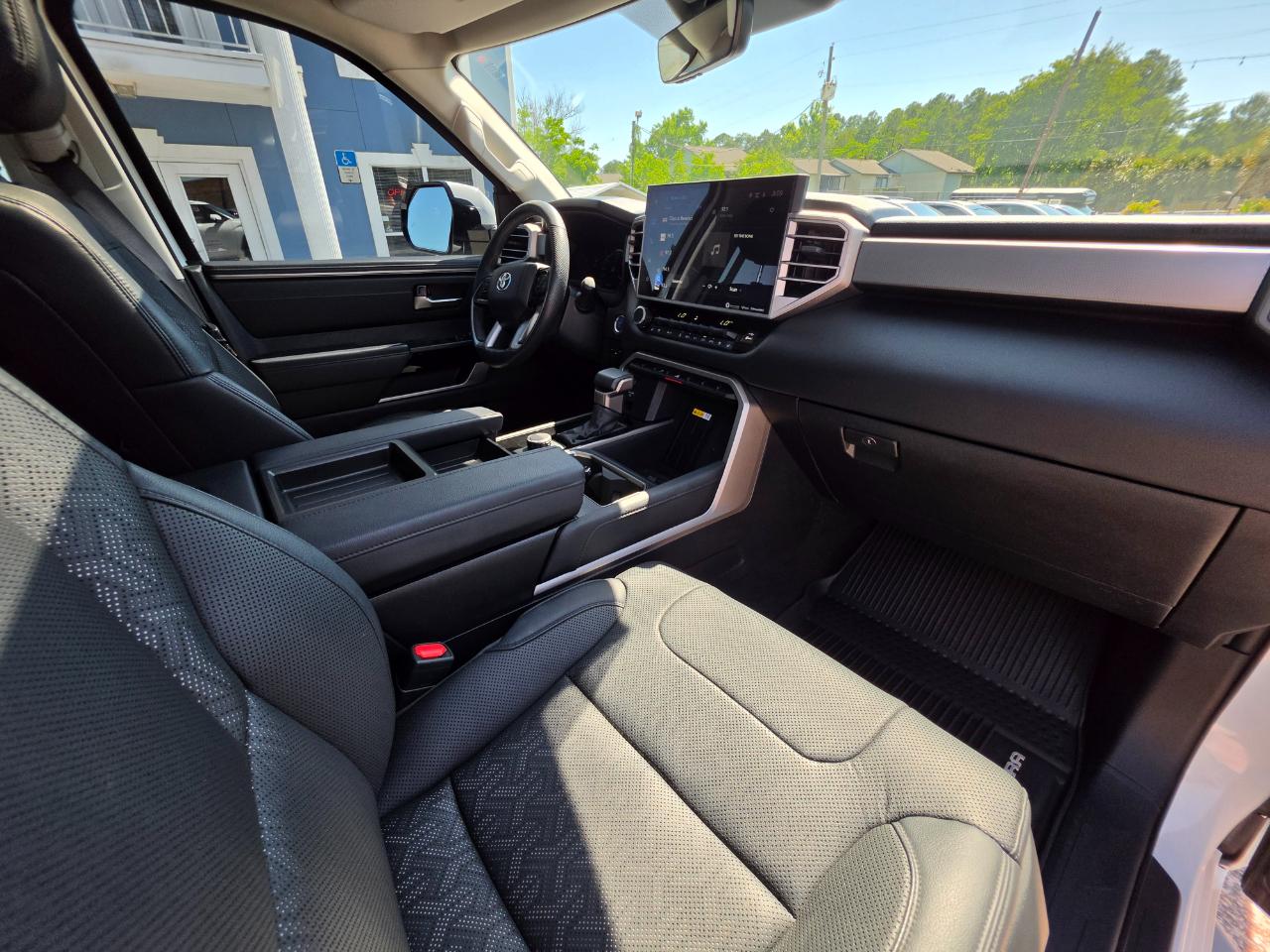 Toyota Tundra 2WD Limited Hybrid CrewMax 5.5' Bed (Natl) 2024