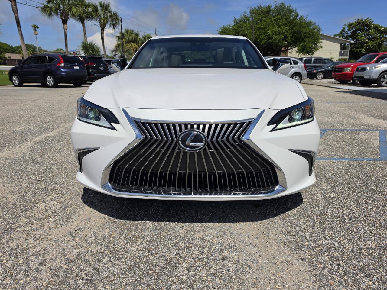 Lexus ES ES 350 FWD 2021