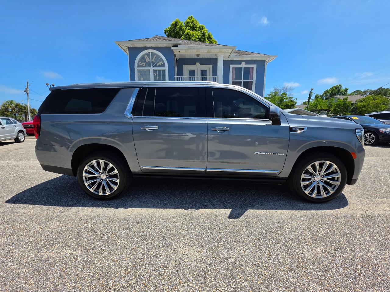 GMC Yukon XL 2WD 4dr Denali 2021