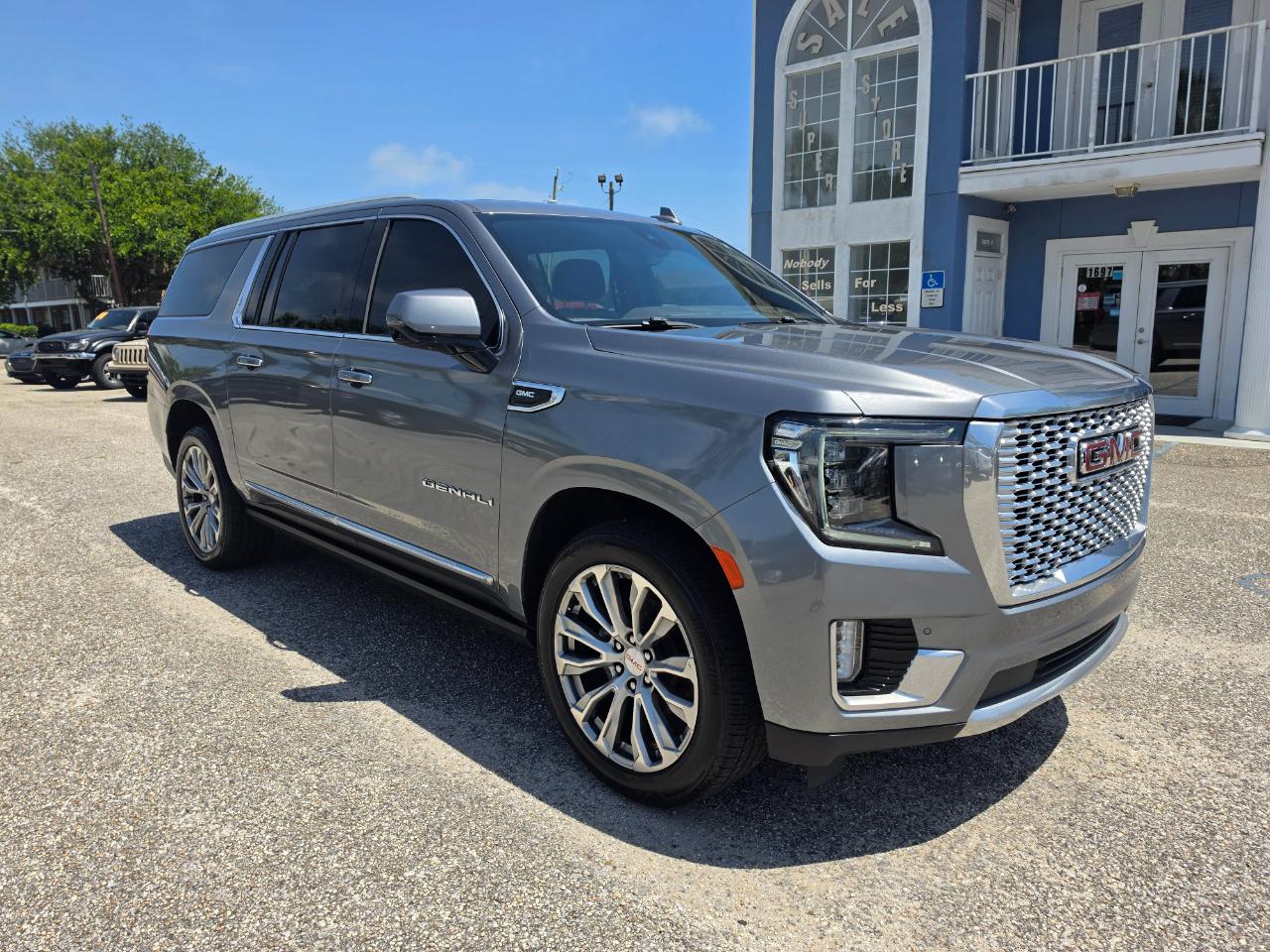 GMC Yukon XL 2WD 4dr Denali 2021