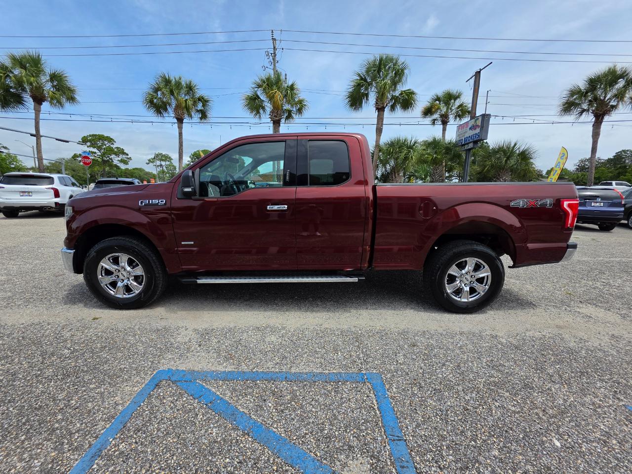 Ford F-150 4WD SuperCab 145" XLT 2016