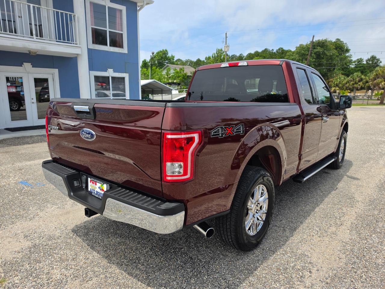 Ford F-150 4WD SuperCab 145" XLT 2016