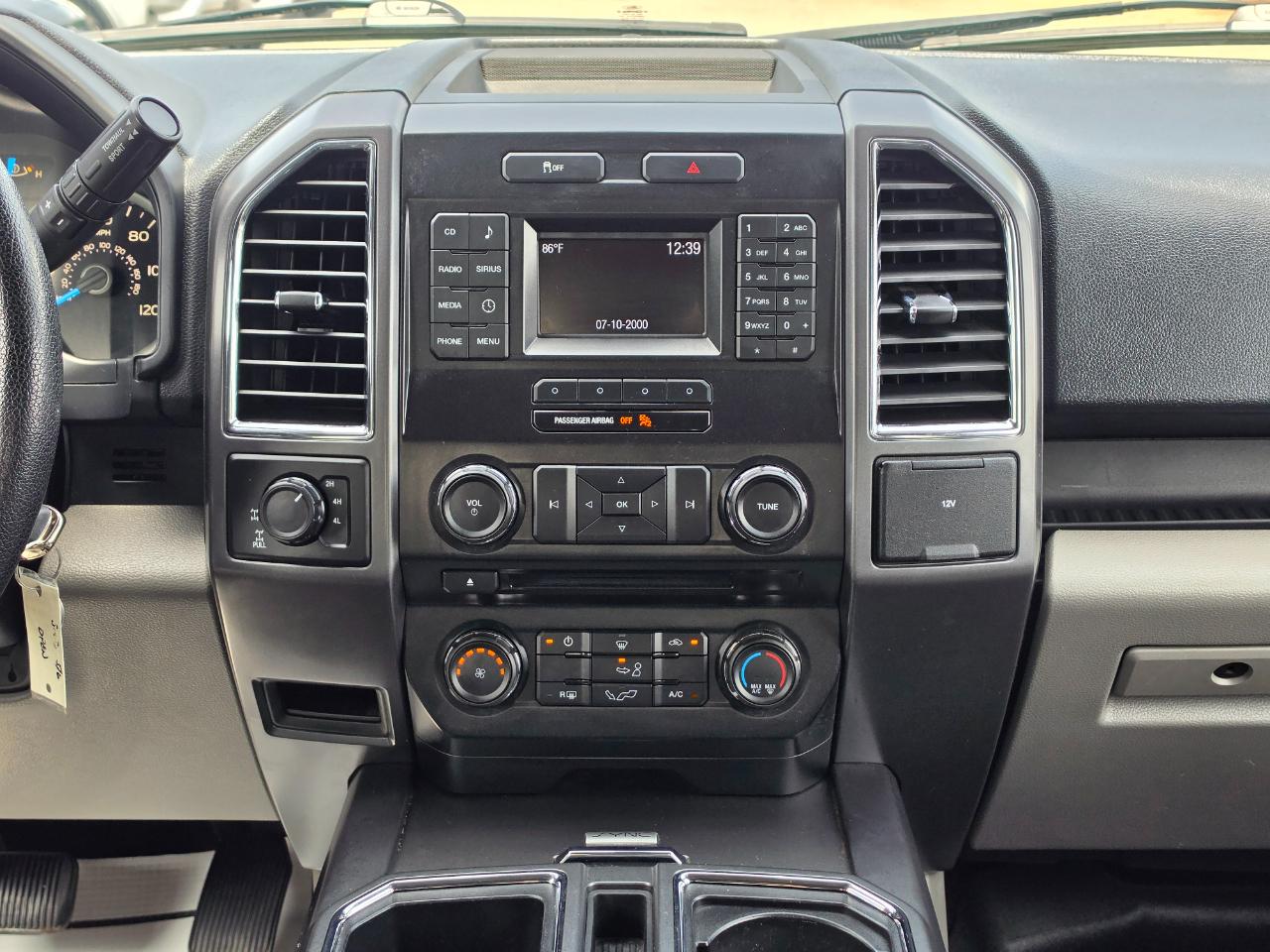 Ford F-150 4WD SuperCab 145" XLT 2016