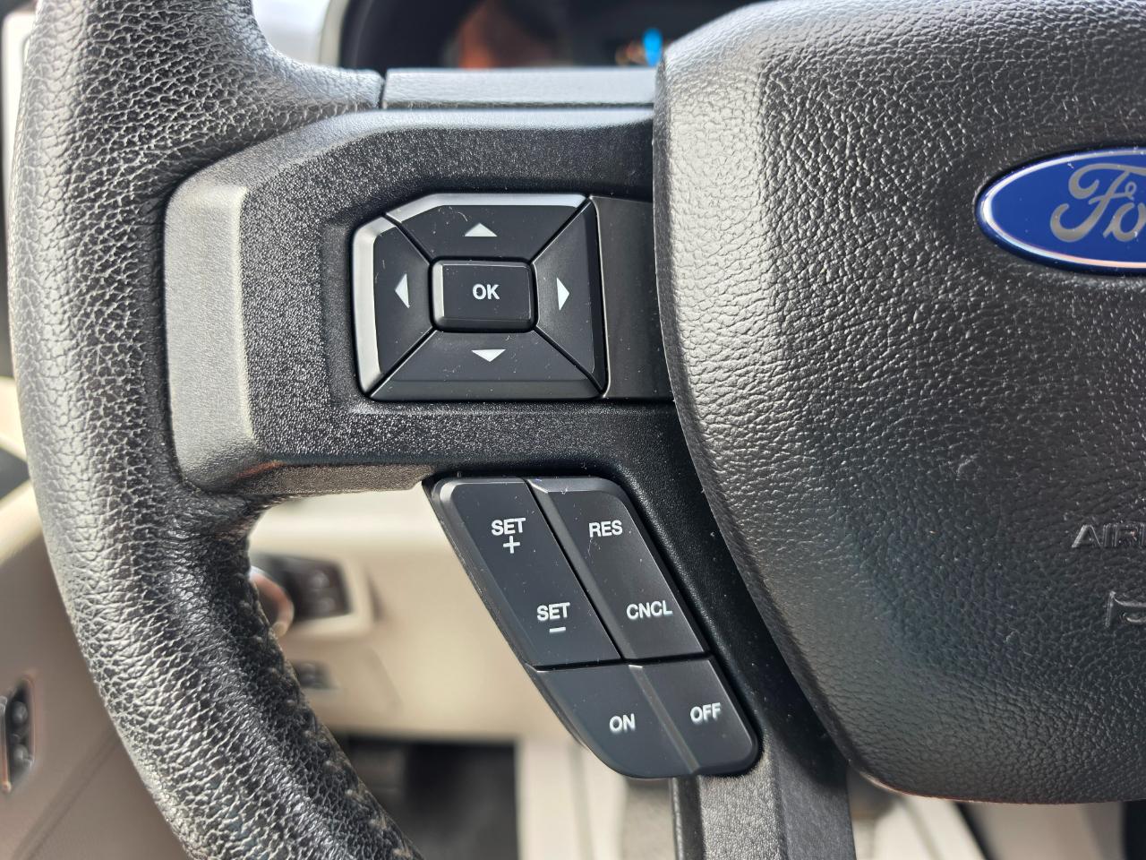 Ford F-150 4WD SuperCab 145" XLT 2016