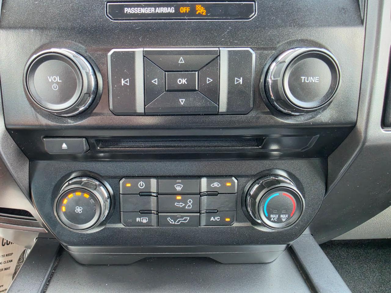 Ford F-150 4WD SuperCab 145" XLT 2016