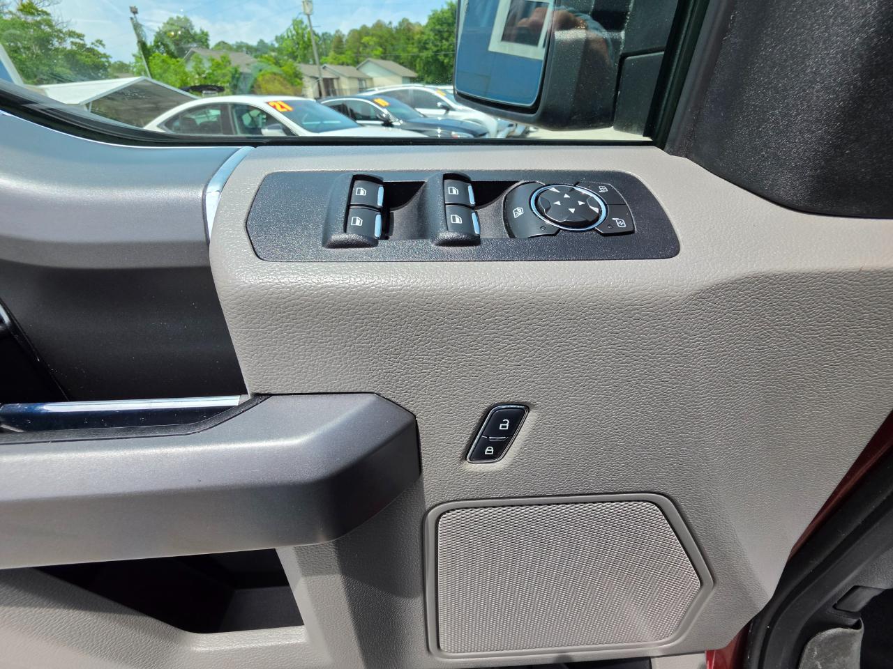 Ford F-150 4WD SuperCab 145" XLT 2016