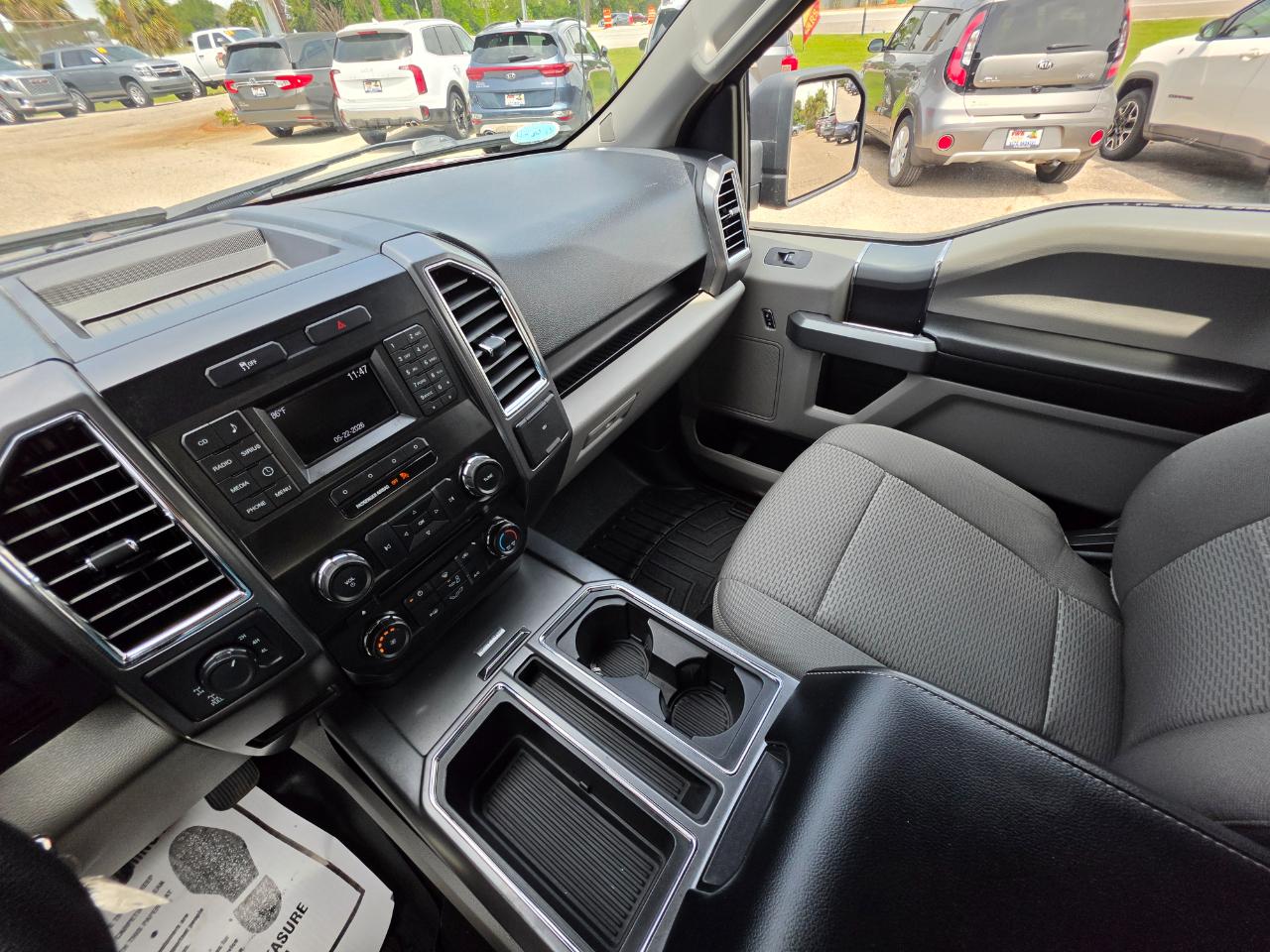 Ford F-150 4WD SuperCab 145" XLT 2016