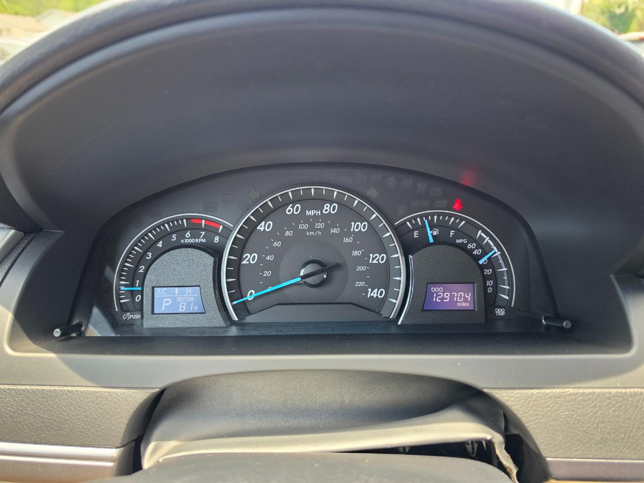 Toyota Camry 4dr Sdn I4 Auto L (Natl) 2012