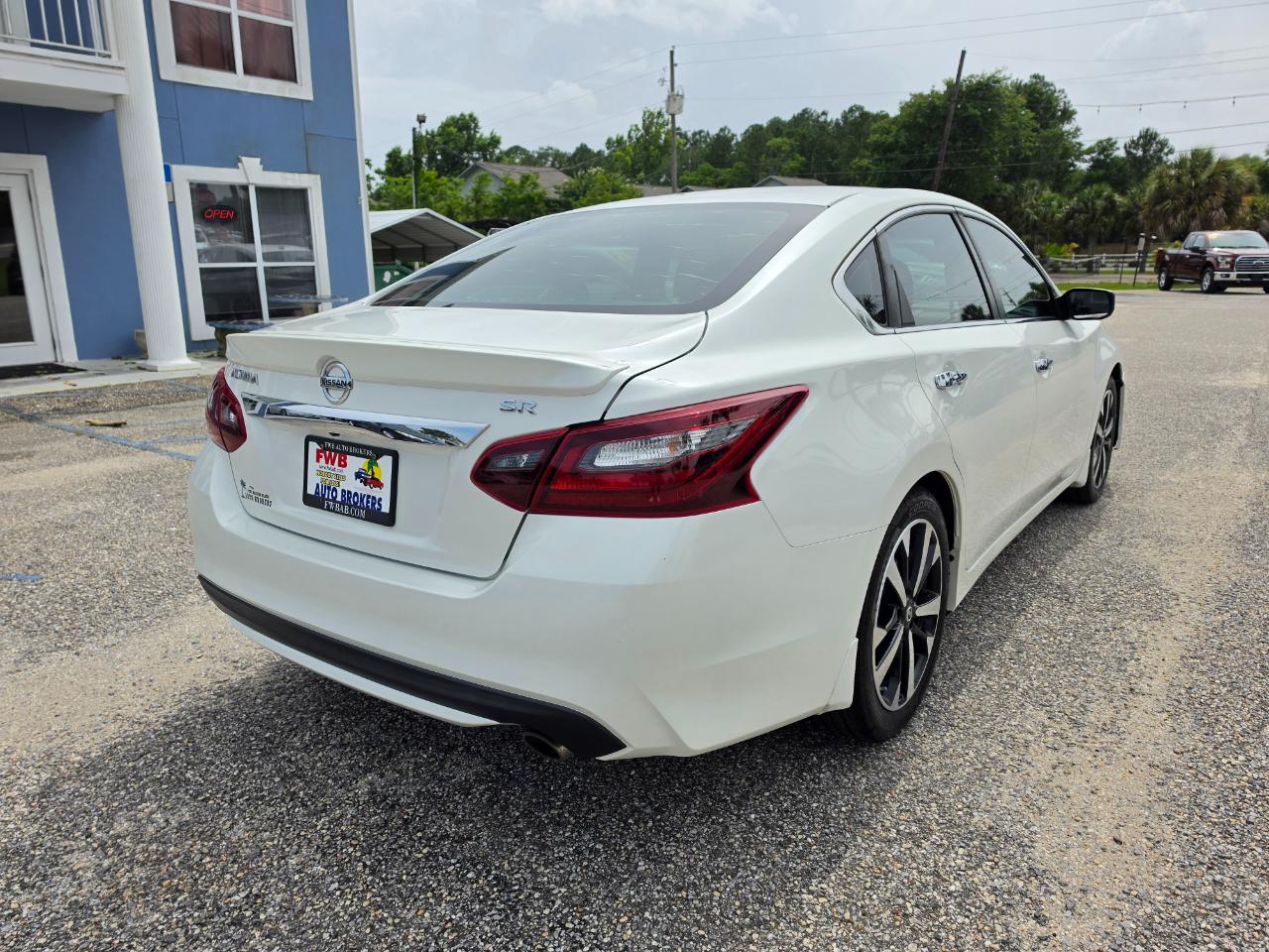 Nissan Altima 2.5 SR Sedan 2018