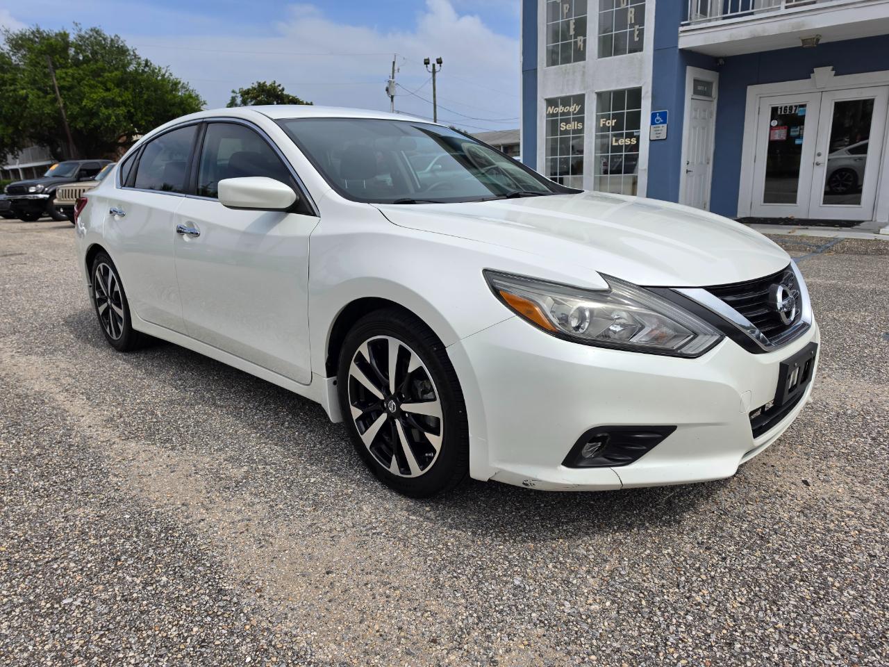 Nissan Altima 2.5 SR Sedan 2018