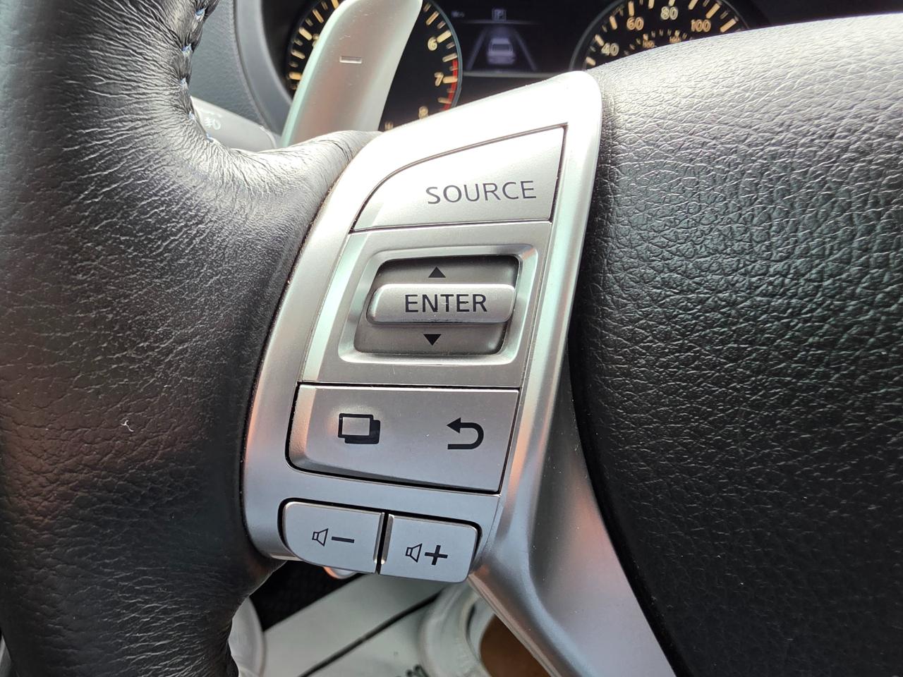 Nissan Altima 2.5 SR Sedan 2018
