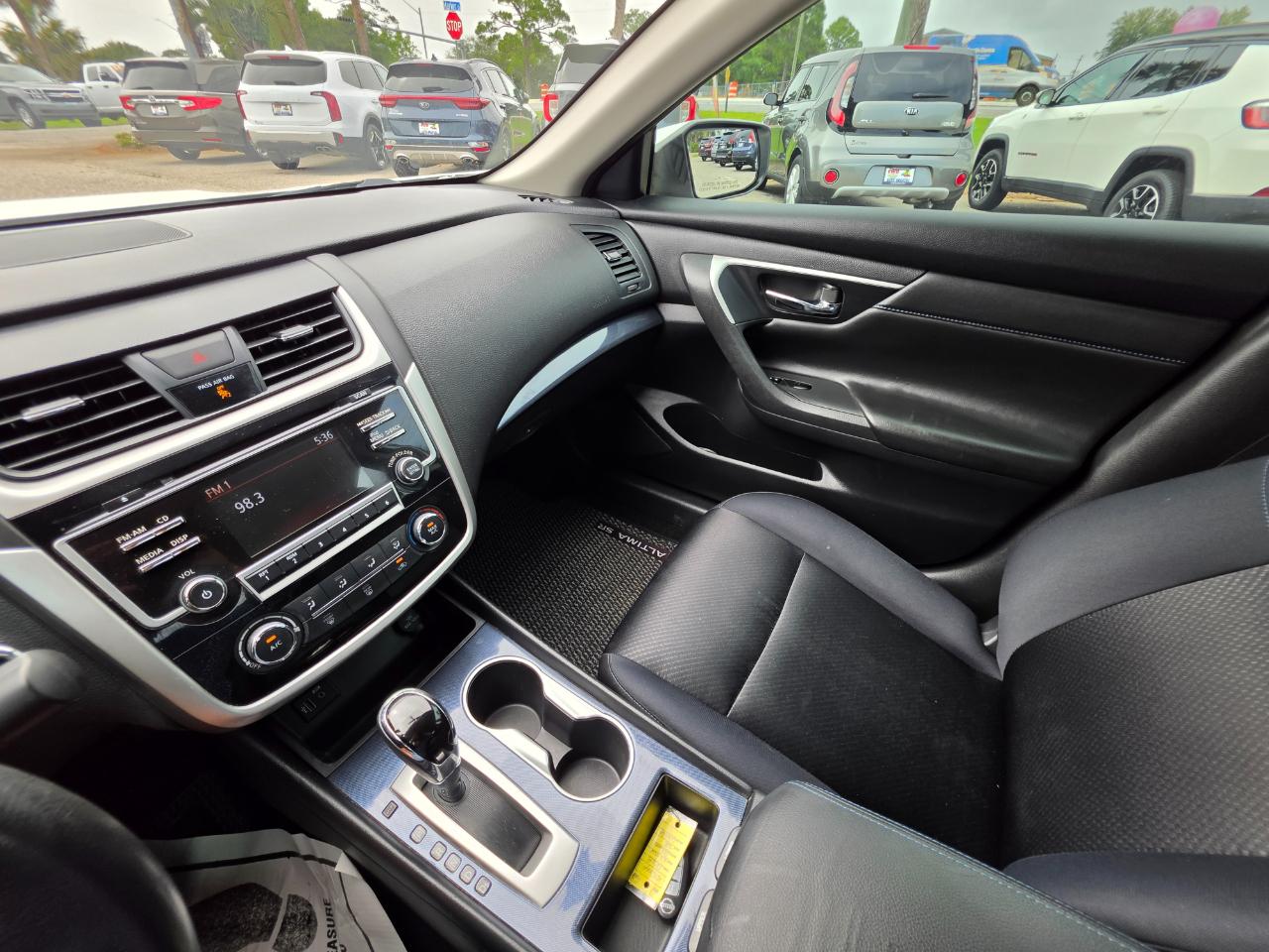 Nissan Altima 2.5 SR Sedan 2018