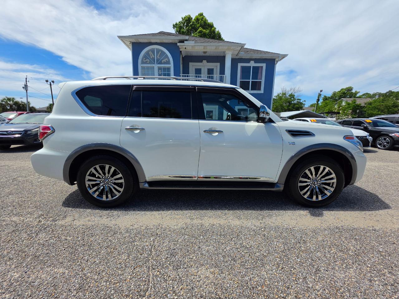 Nissan Armada 4x2 Platinum 2018