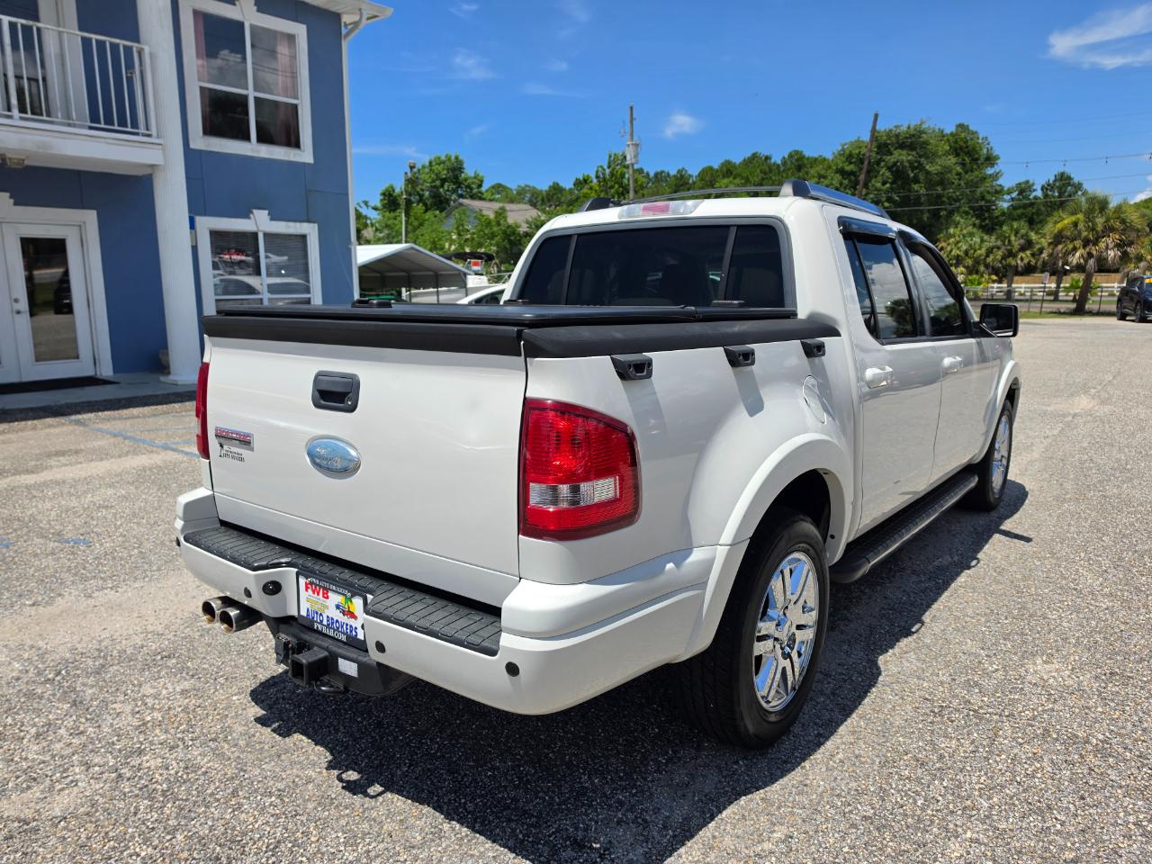 Ford Explorer Sport Trac RWD 4dr Limited 2010
