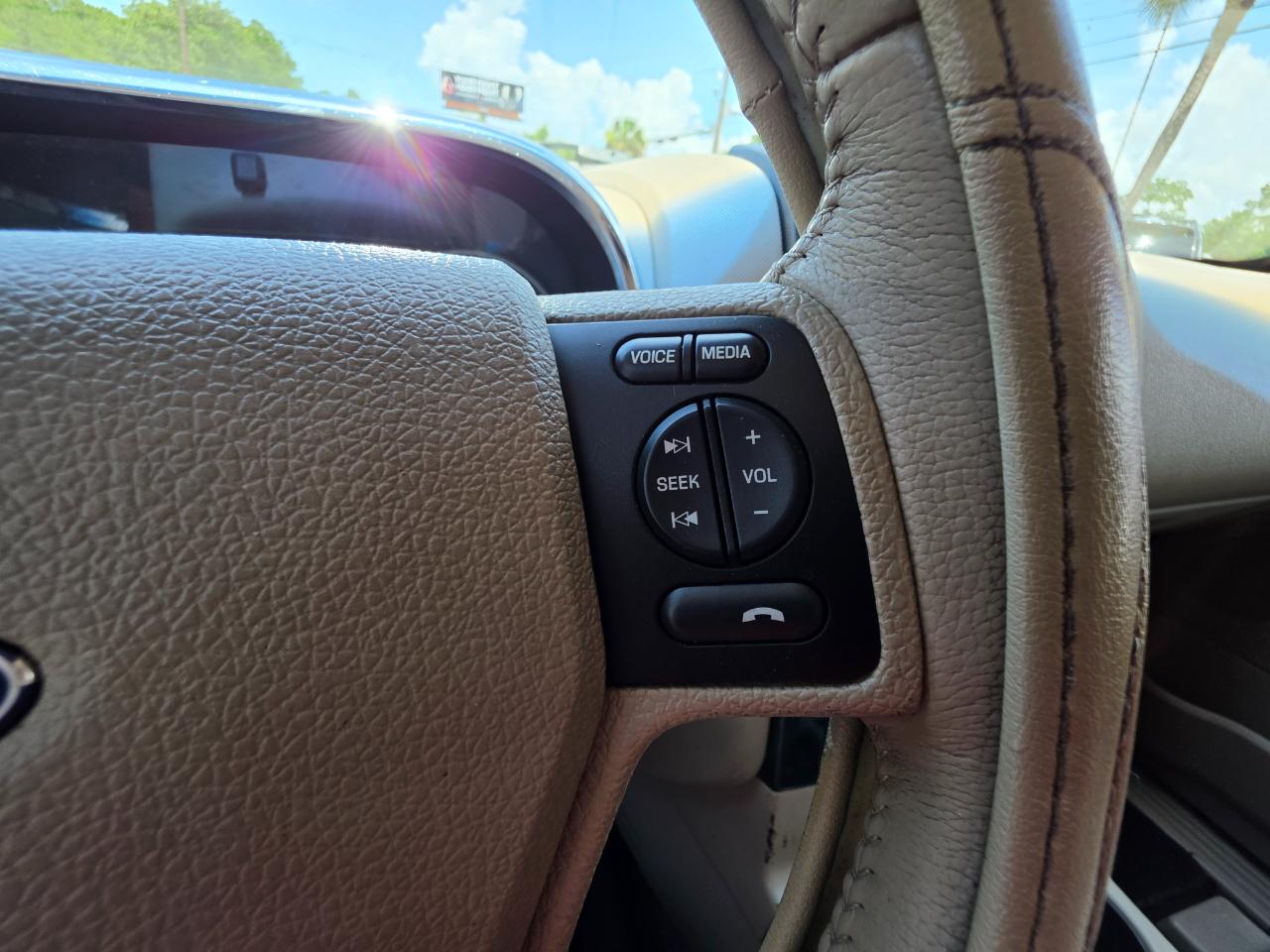 Ford Explorer Sport Trac RWD 4dr Limited 2010