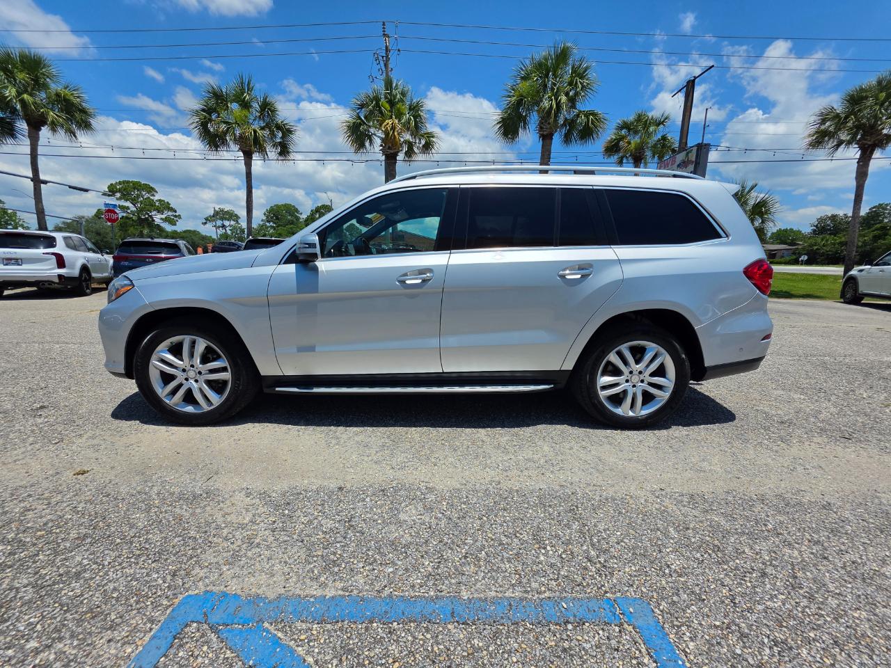 Mercedes-Benz GLS GLS 450 4MATIC SUV 2019