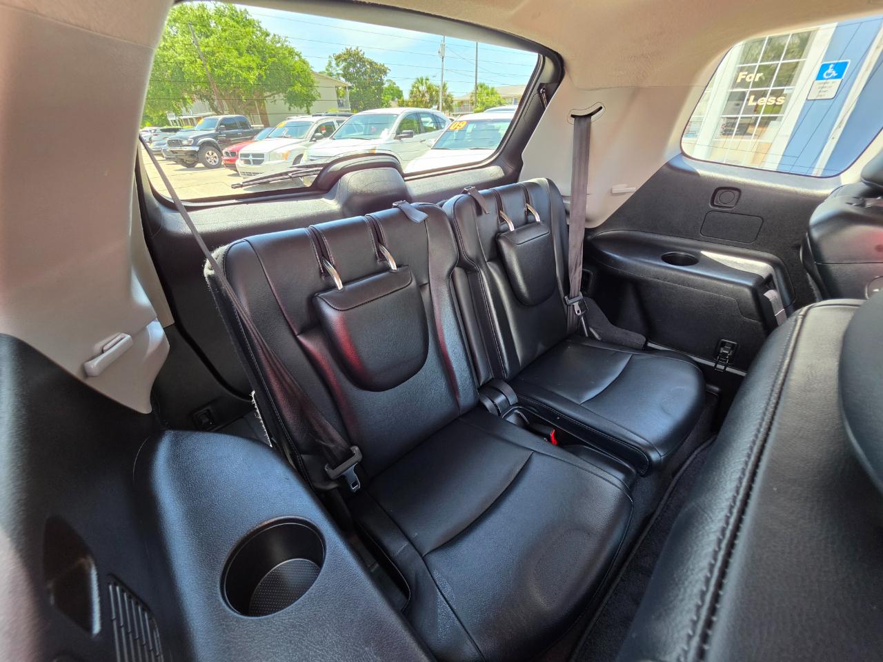 Toyota Highlander SE FWD V6 2012