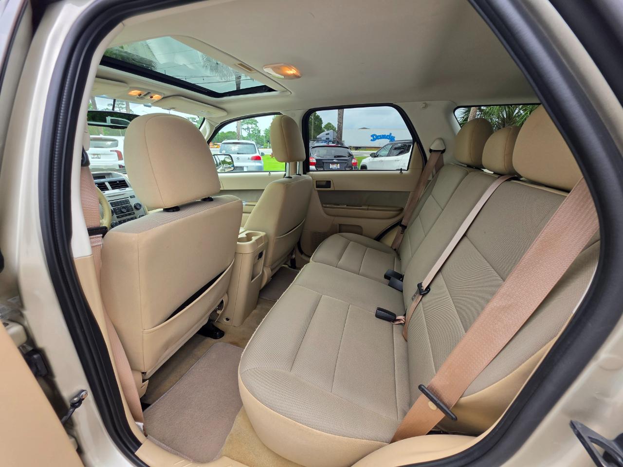 Ford Escape FWD 4dr XLT 2012