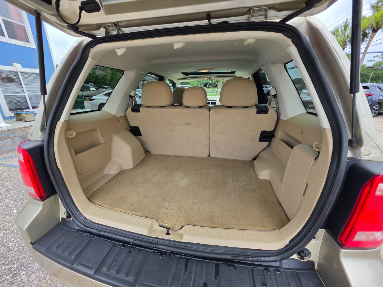 Ford Escape FWD 4dr XLT 2012