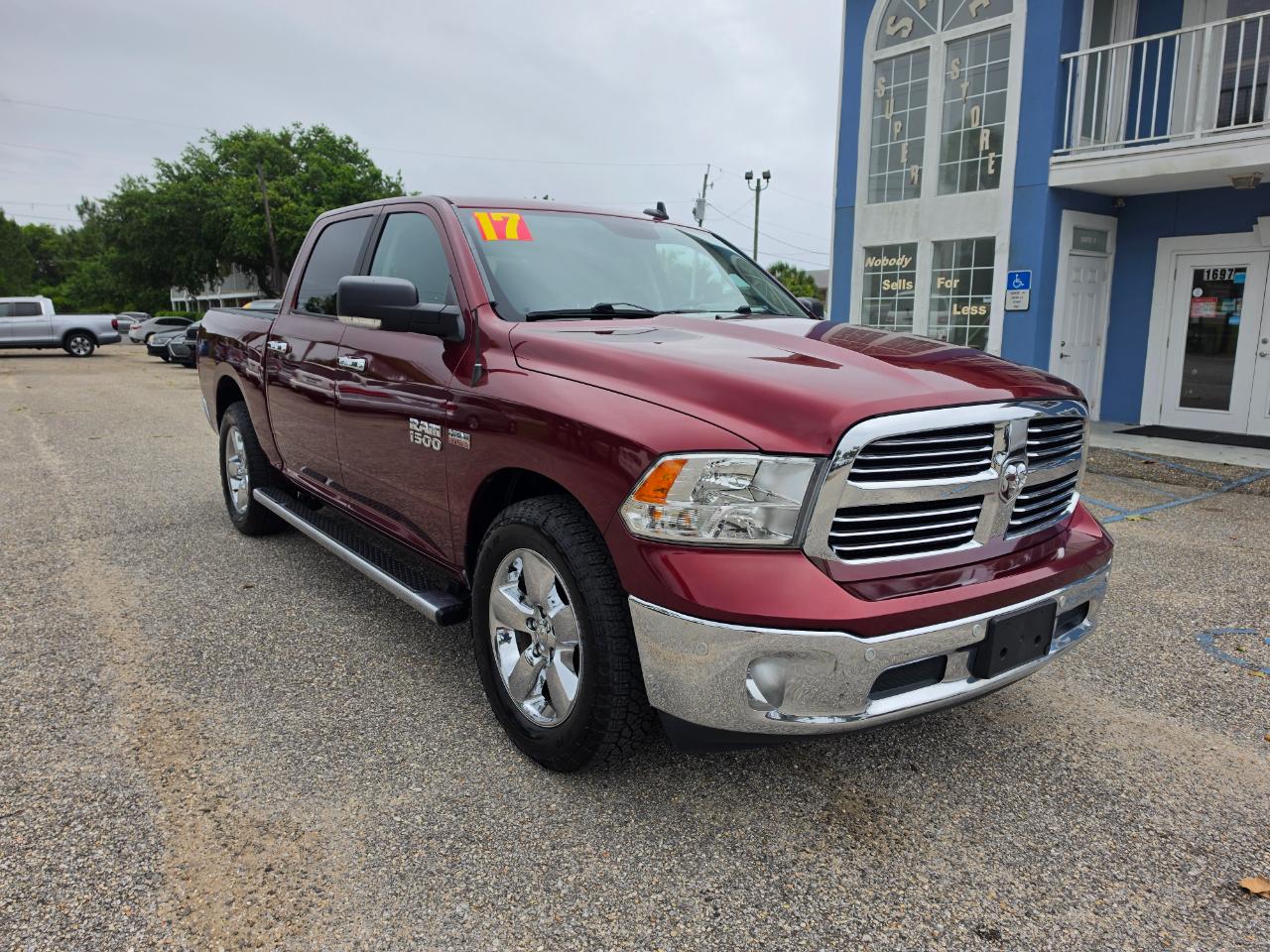 RAM 1500 Big Horn 4x2 Crew Cab 5'7" Box 2017