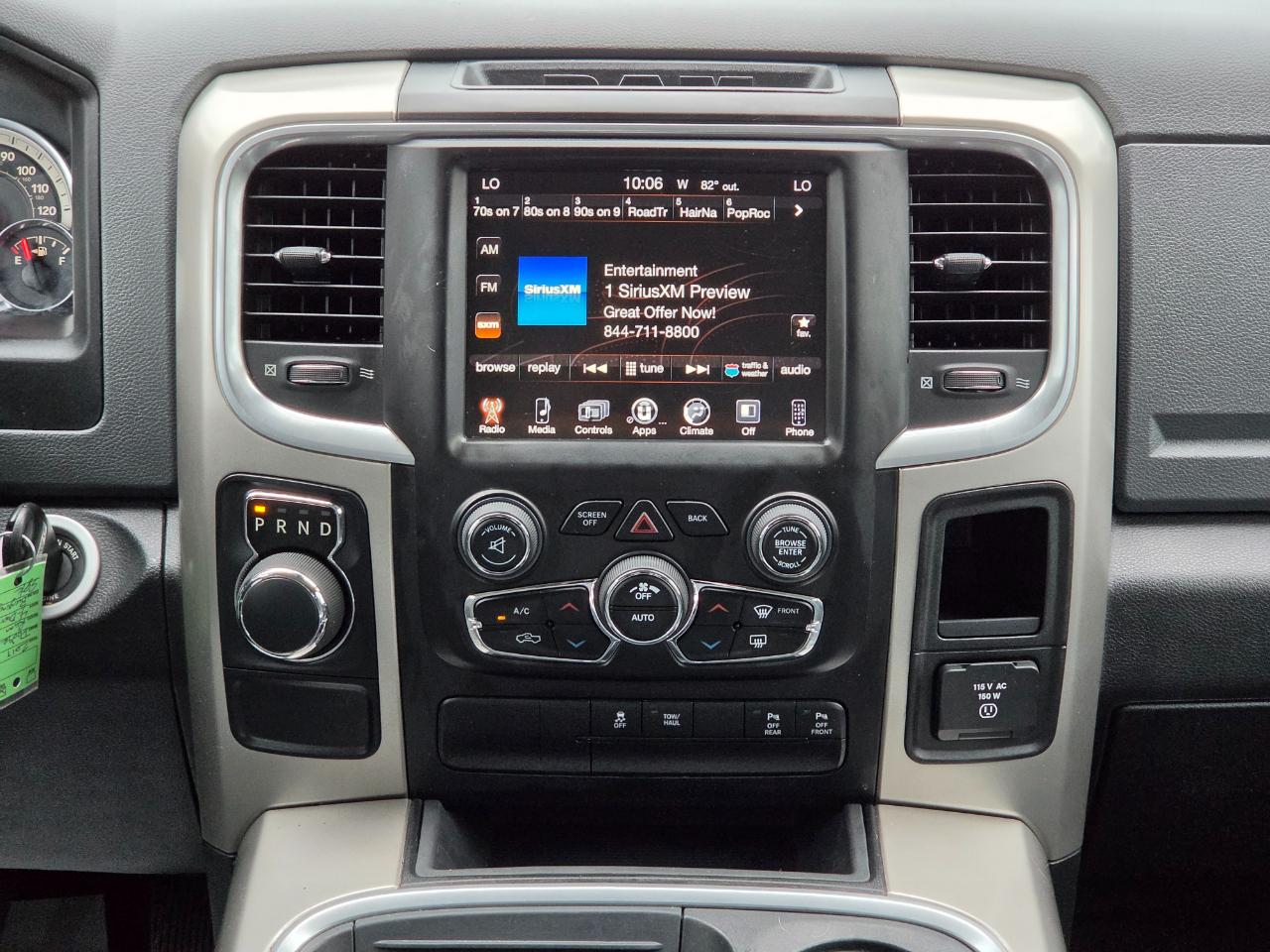 RAM 1500 Big Horn 4x2 Crew Cab 5'7" Box 2017