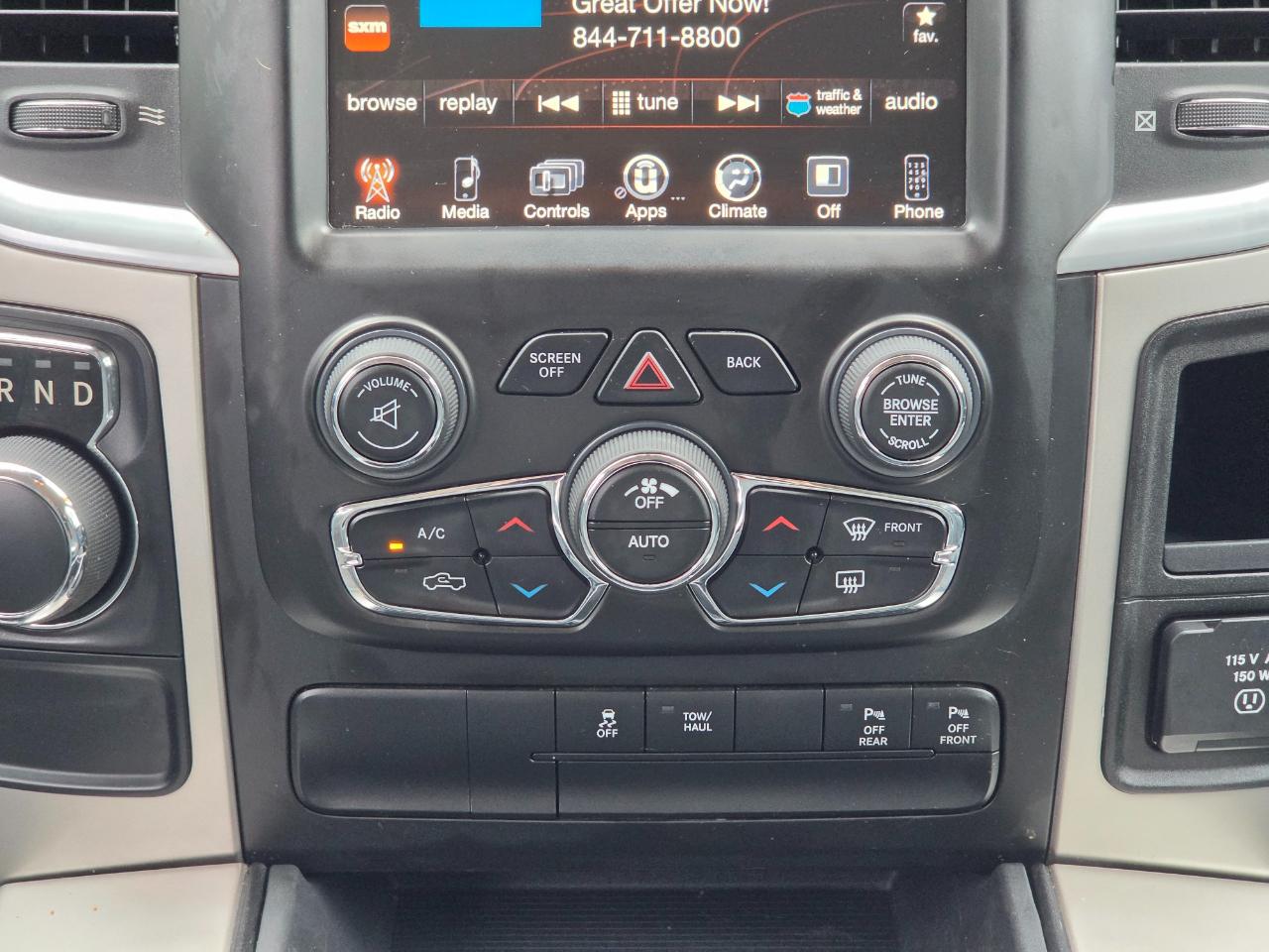 RAM 1500 Big Horn 4x2 Crew Cab 5'7" Box 2017
