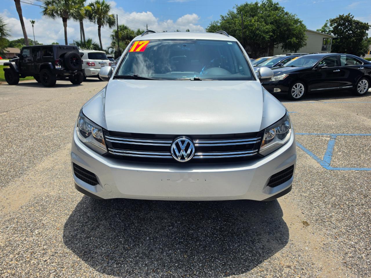 Volkswagen Tiguan 2.0T S FWD 2017
