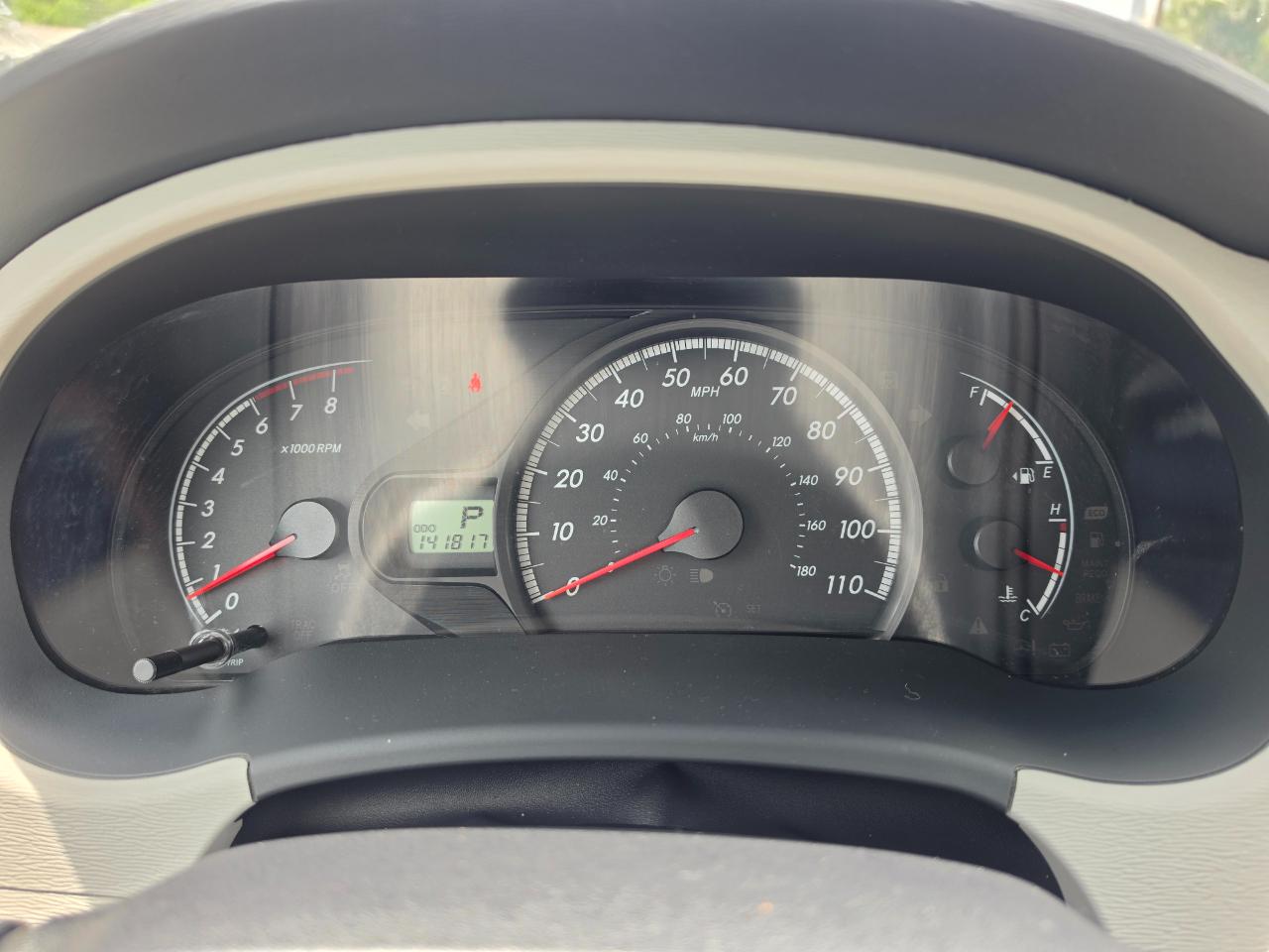 Toyota Sienna  2012