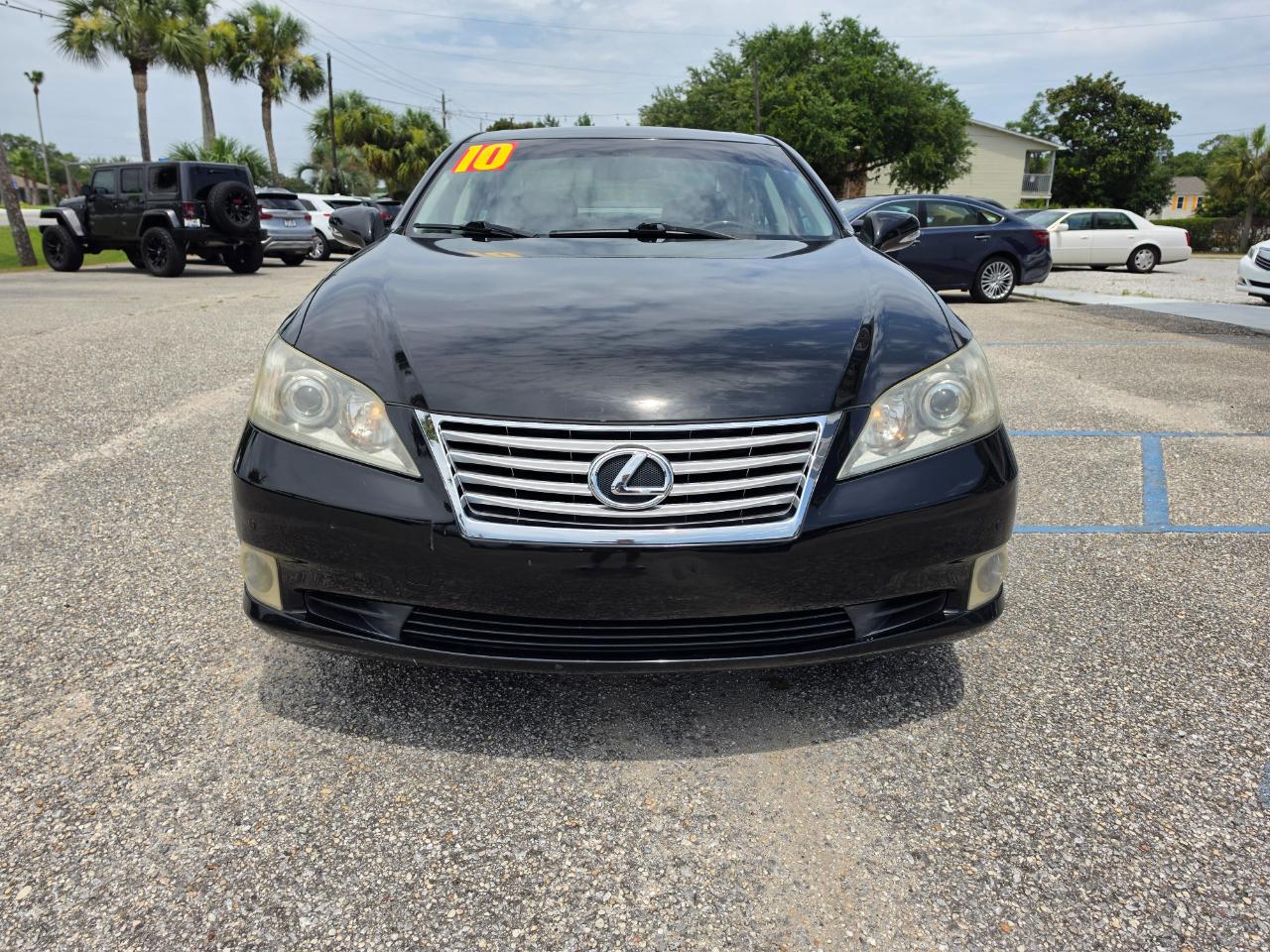 Lexus ES 350 4dr Sdn 2010