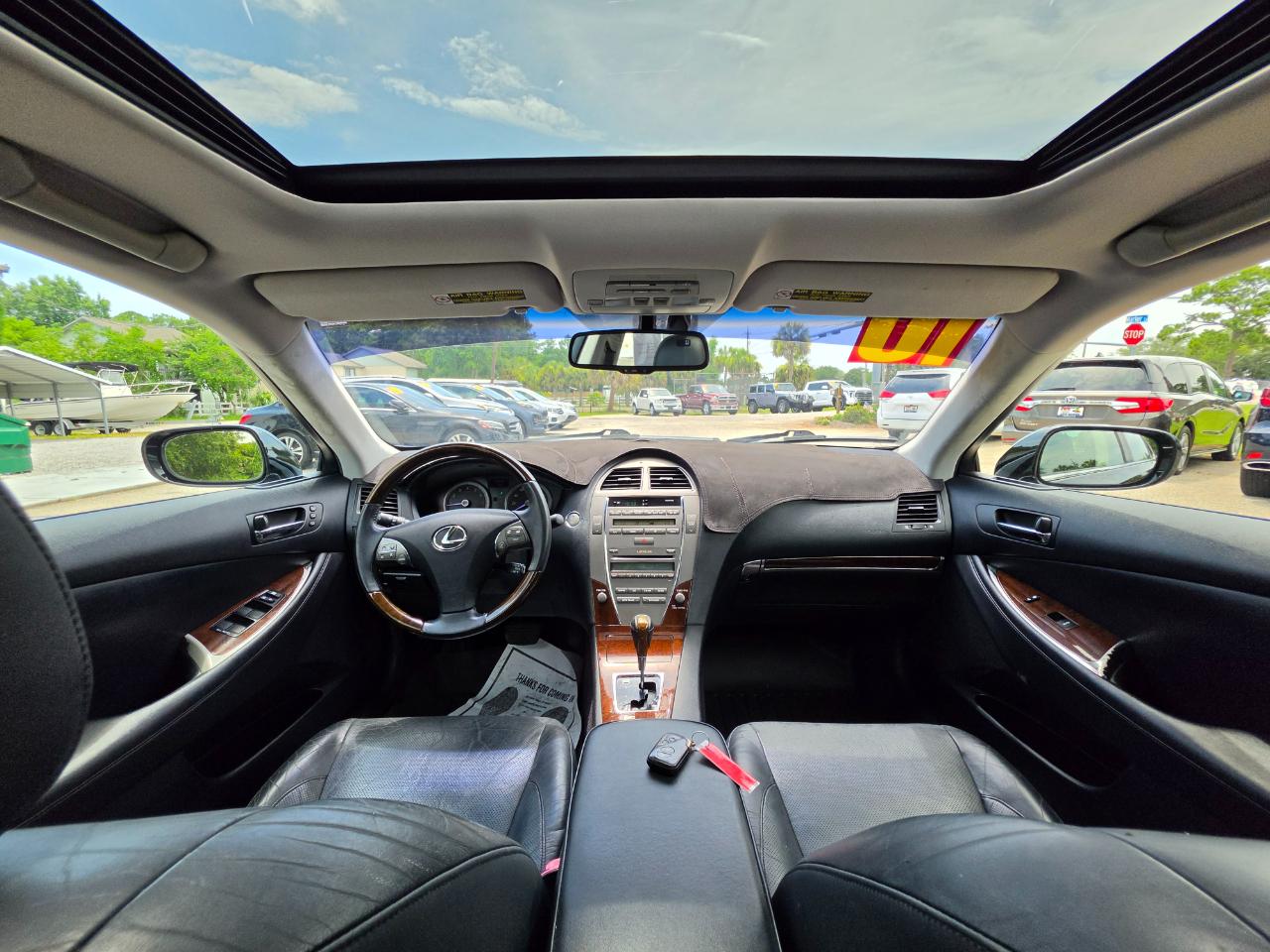 Lexus ES 350 4dr Sdn 2010