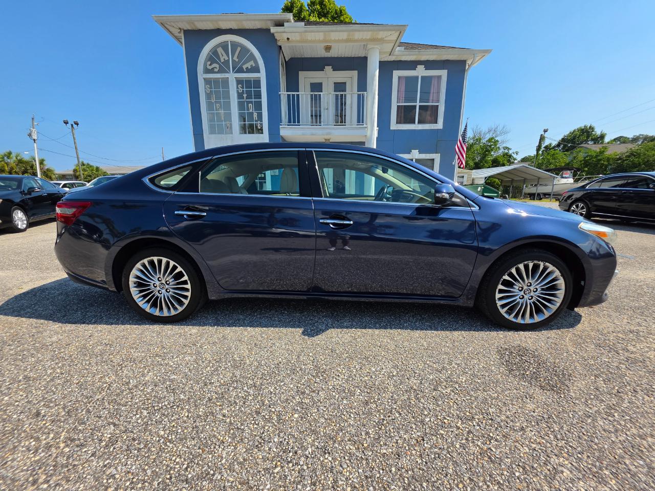 Toyota Avalon Limited 2017