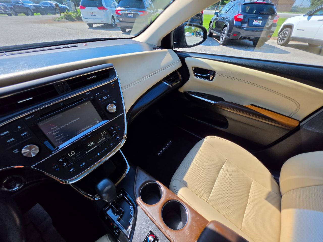 Toyota Avalon Limited 2017