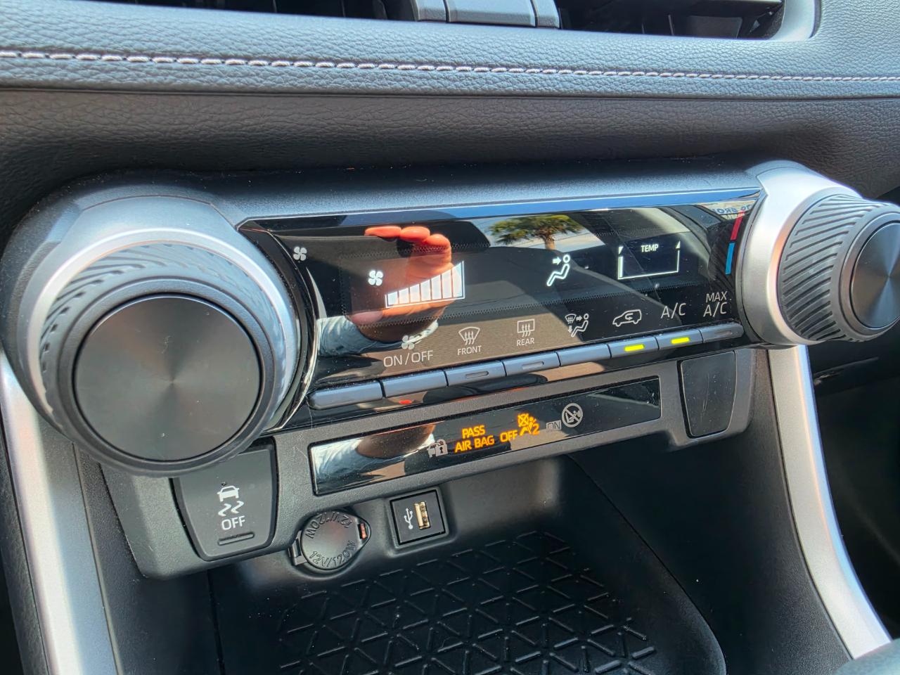 Toyota RAV4  2023