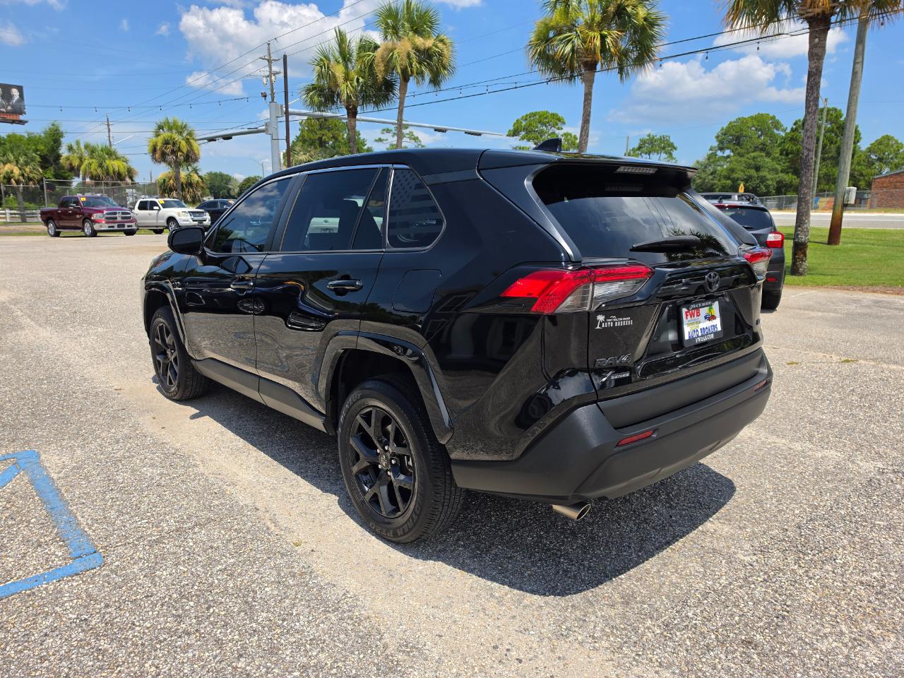 Toyota RAV4  2023