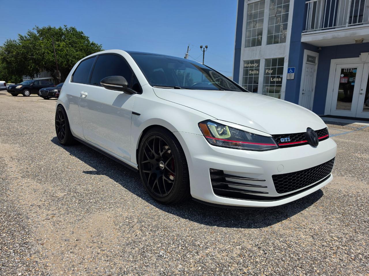 Volkswagen Golf GTI 2dr HB DSG S w/Performance Pkg 2015