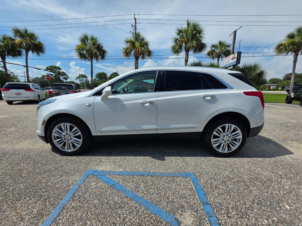 Cadillac XT5 FWD 4dr Premium Luxury 2017