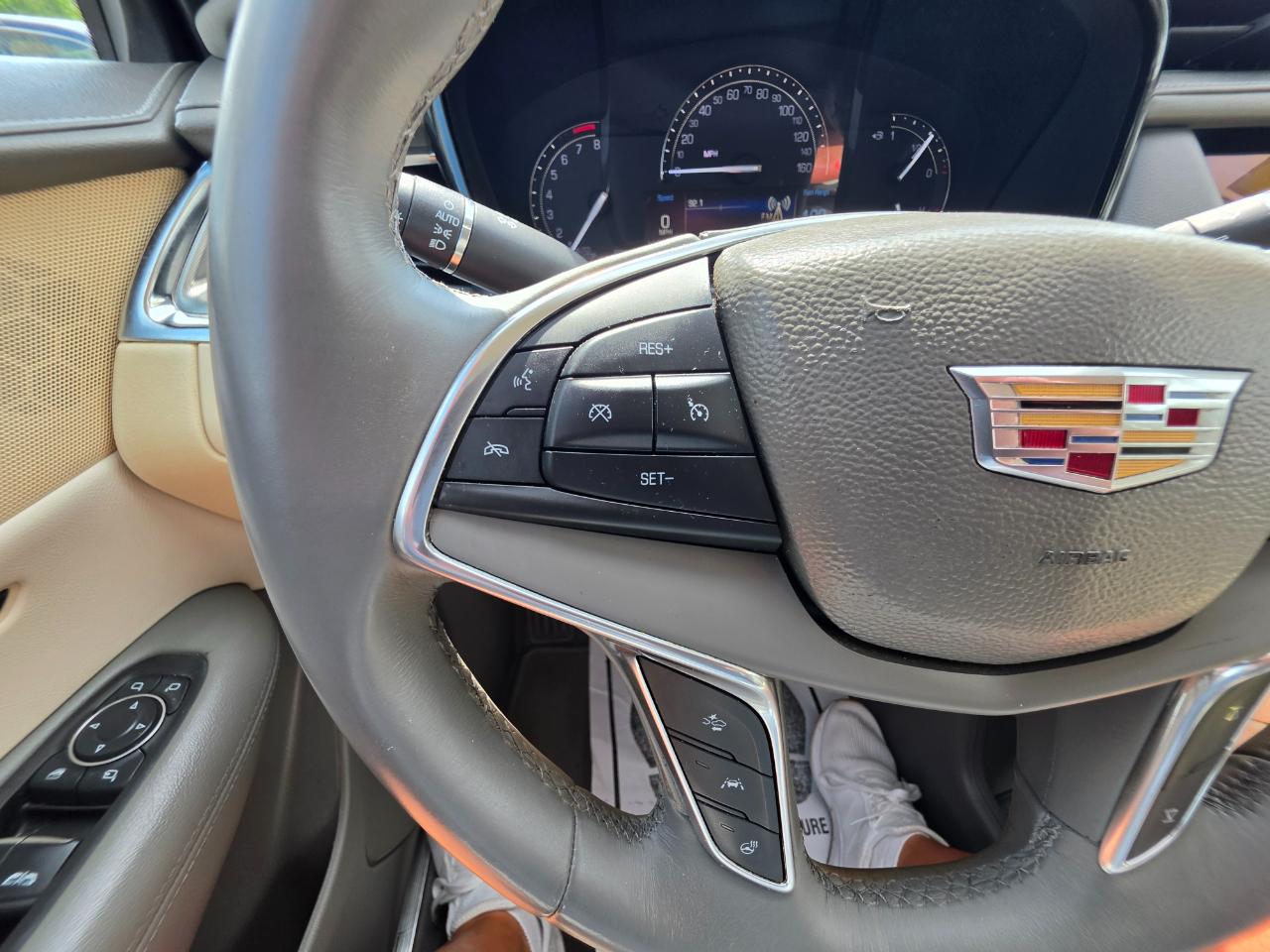Cadillac XT5 FWD 4dr Premium Luxury 2017