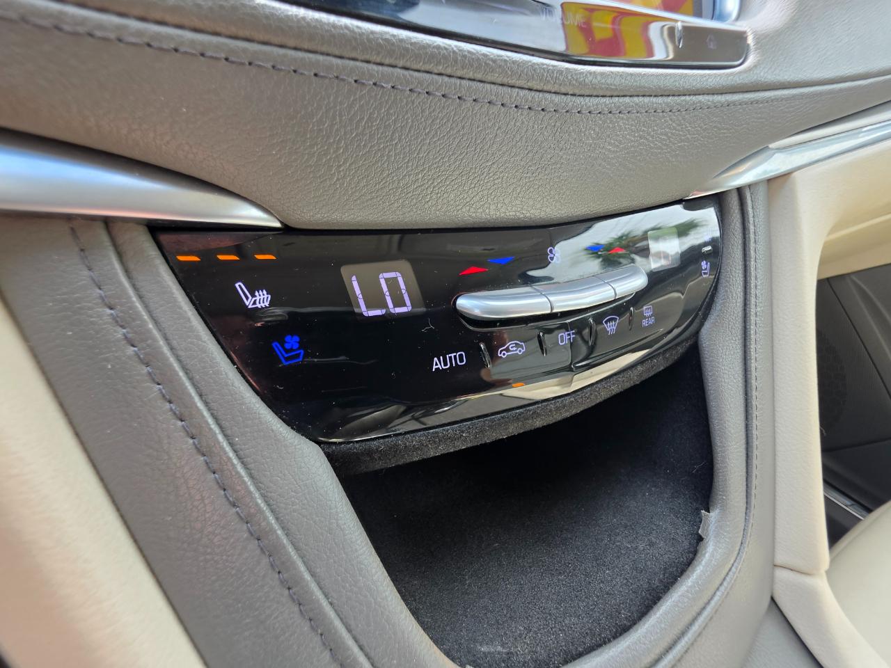 Cadillac XT5 FWD 4dr Premium Luxury 2017