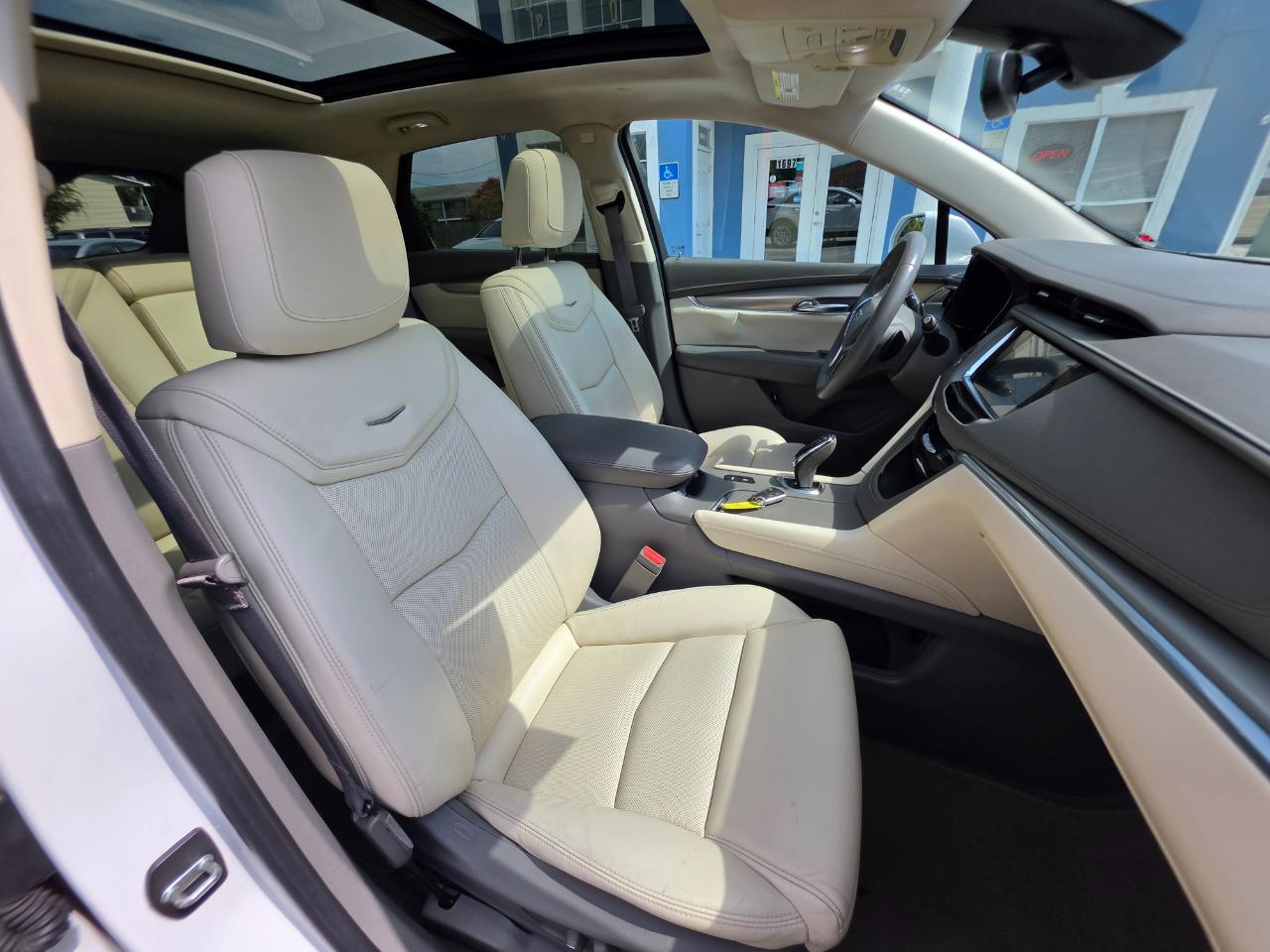 Cadillac XT5 FWD 4dr Premium Luxury 2017