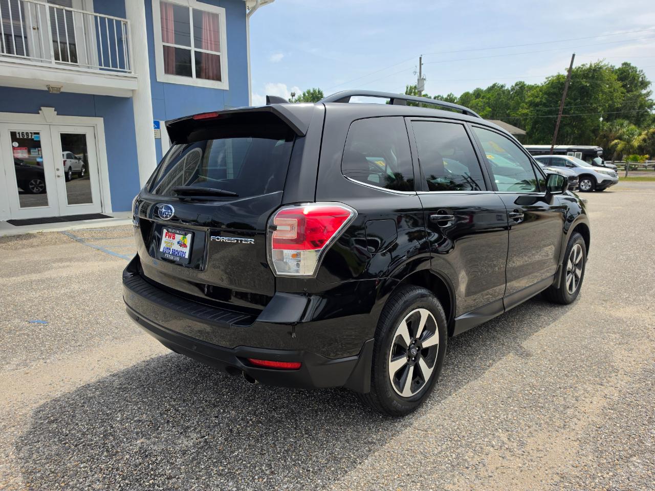 Subaru Forester 2.5i Limited CVT 2018