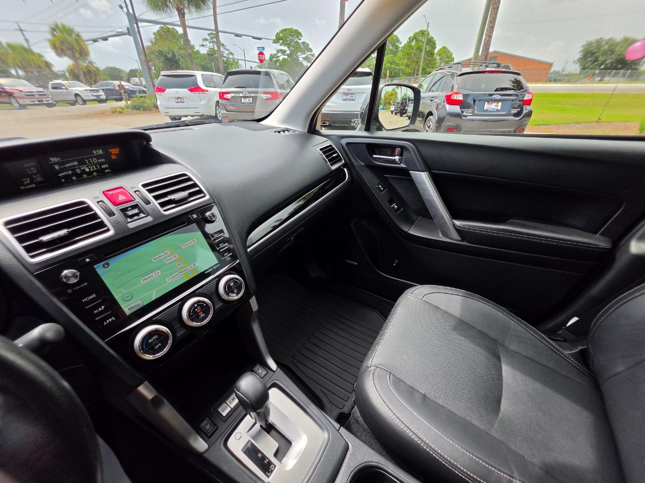 Subaru Forester 2.5i Limited CVT 2018