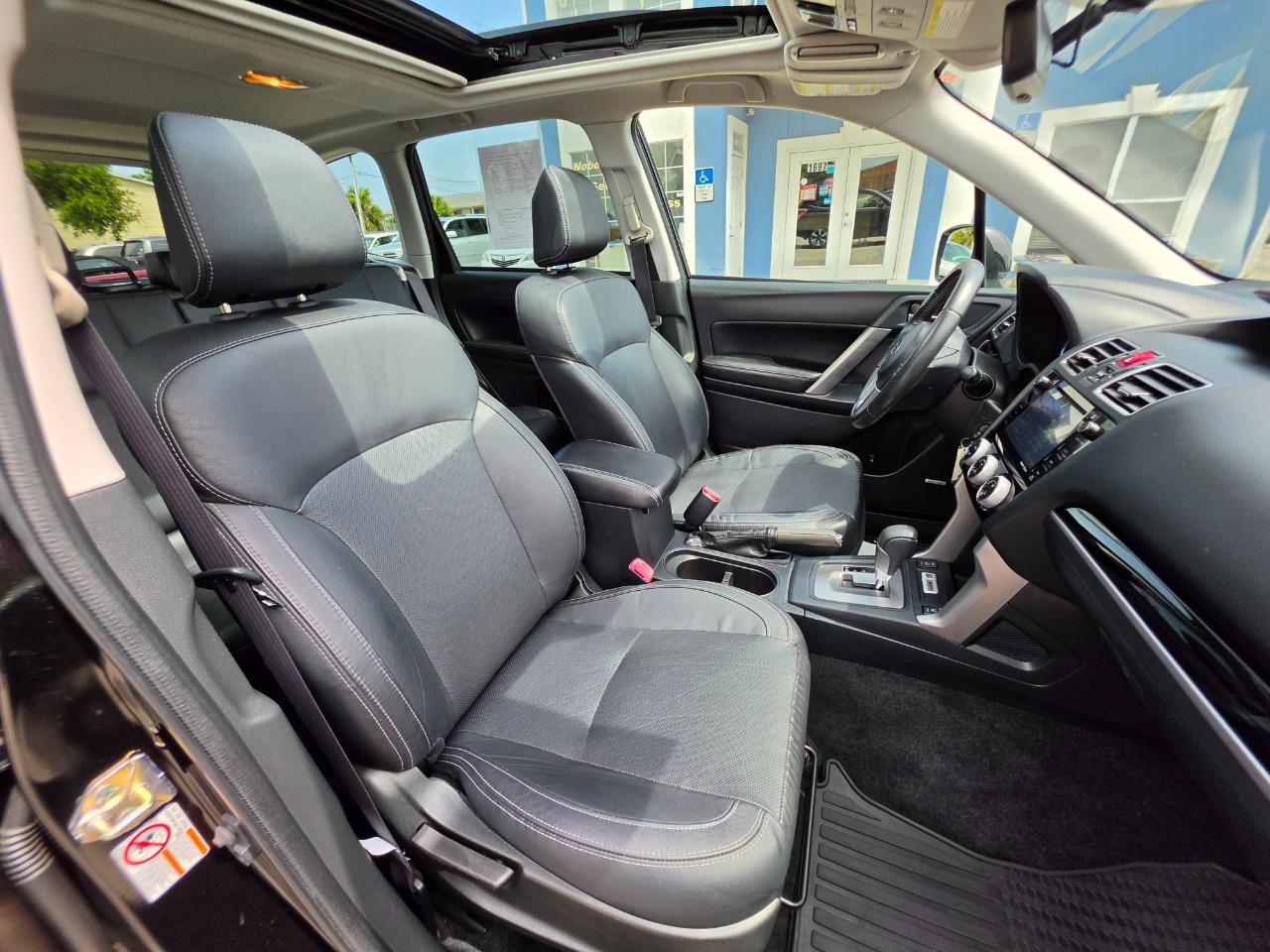 Subaru Forester 2.5i Limited CVT 2018