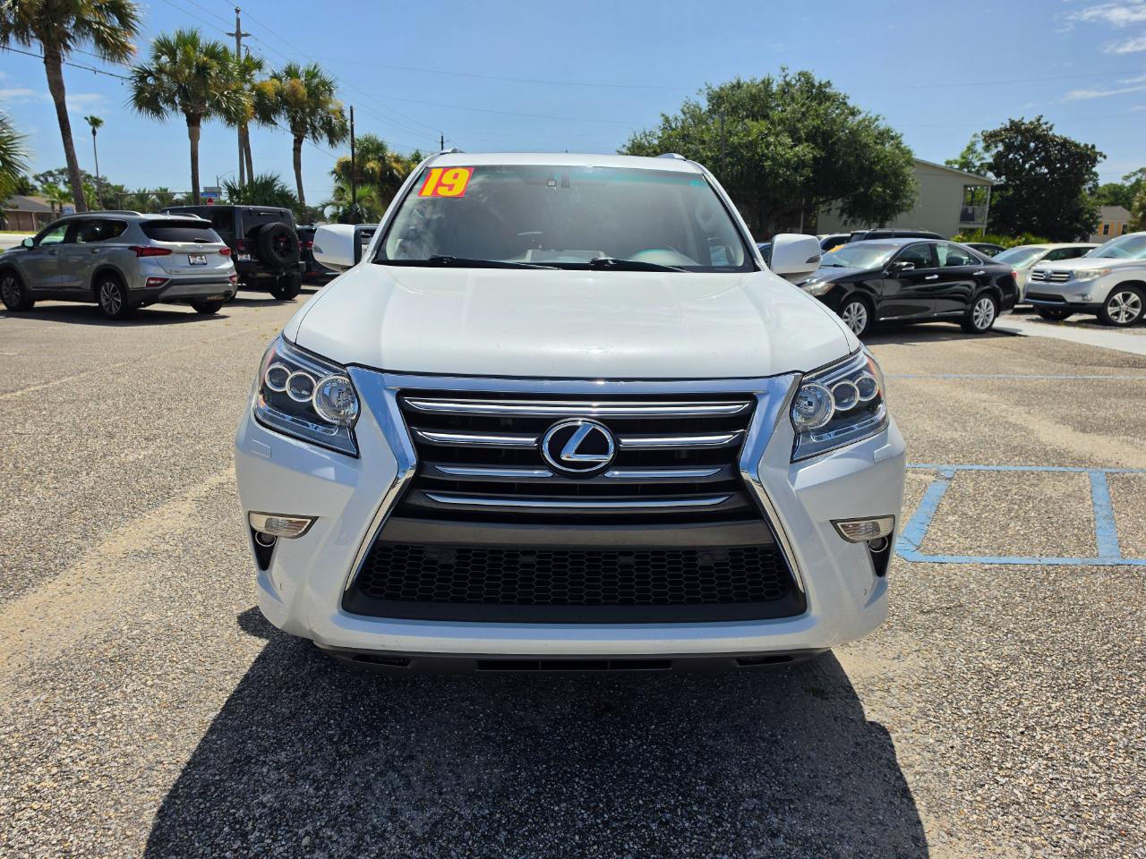 Lexus GX  2019