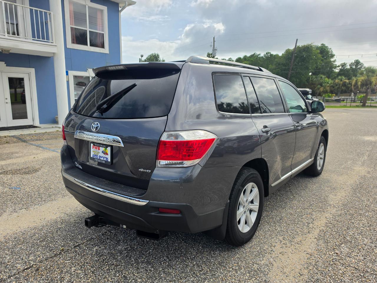 Toyota Highlander  2013