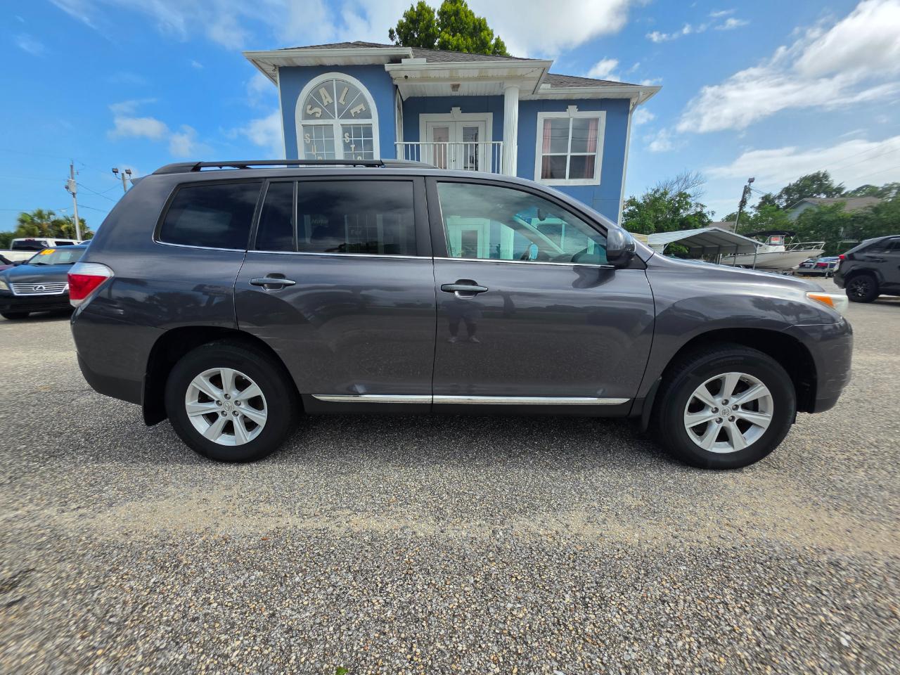 Toyota Highlander  2013
