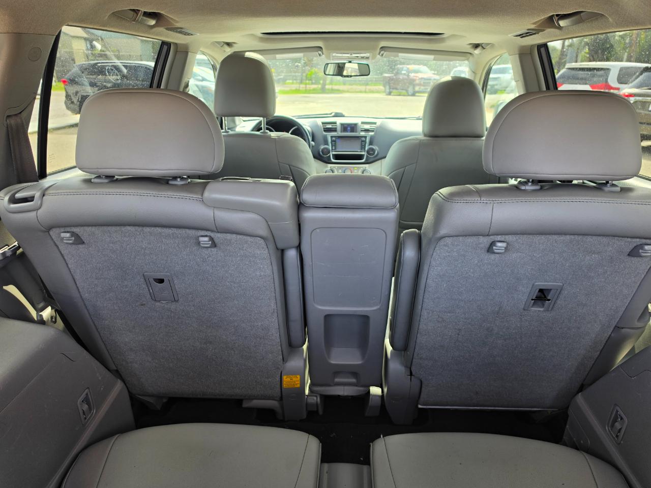 Toyota Highlander  2013