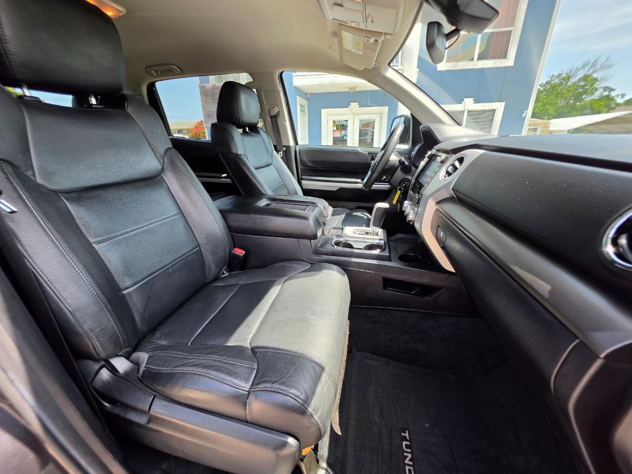 Toyota Tundra 2WD SR5 CrewMax 5.5' Bed 5.7L (Natl) 2021