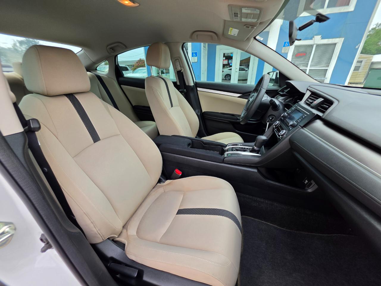 Honda Civic Sedan LX CVT 2017