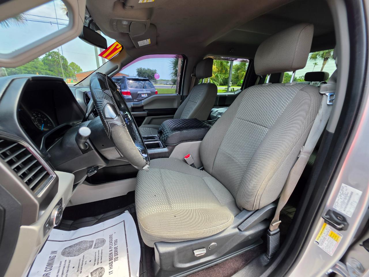 Ford F-150 XL 2WD SuperCrew 5.5' Box 2017