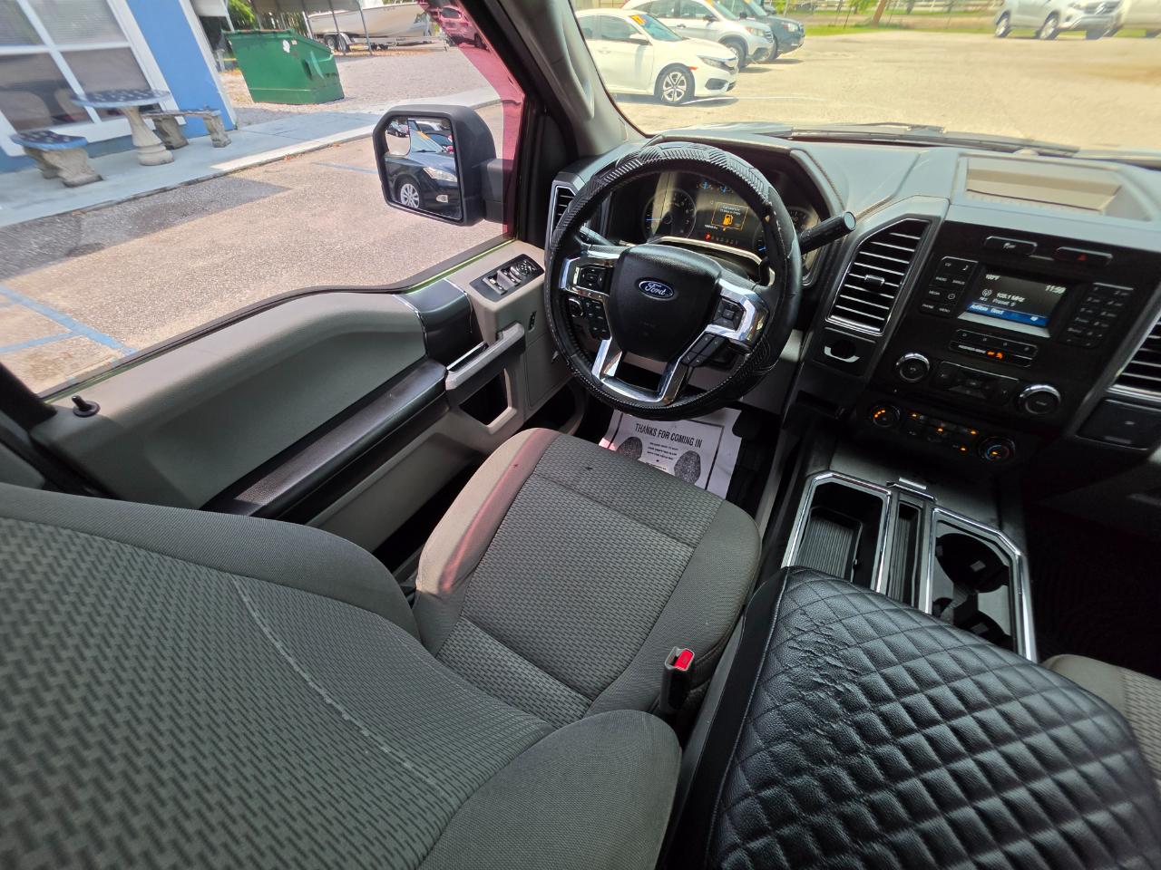 Ford F-150 XL 2WD SuperCrew 5.5' Box 2017